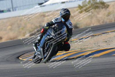 media/Dec-18-2022-SoCal Trackdays (Sun) [[8099a50955]]/Turn 4 (1pm)/